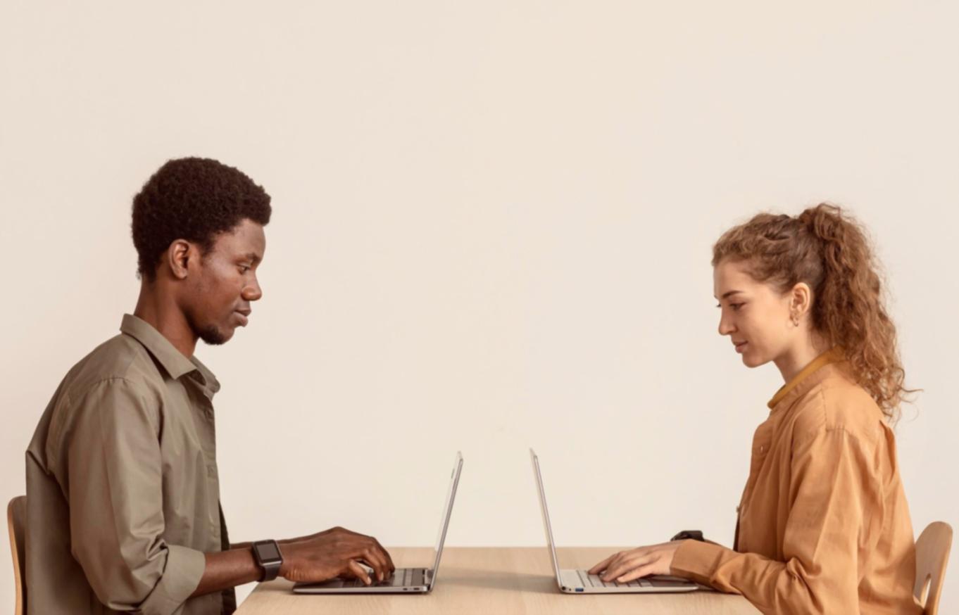 Espace de travail collaboratif lors d'une session de formation budgétaire